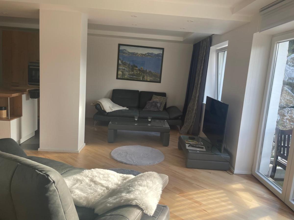 Moderne, Ruhige Ferienwohnung , Ideal Zum Abschalten Hadamar Εξωτερικό φωτογραφία